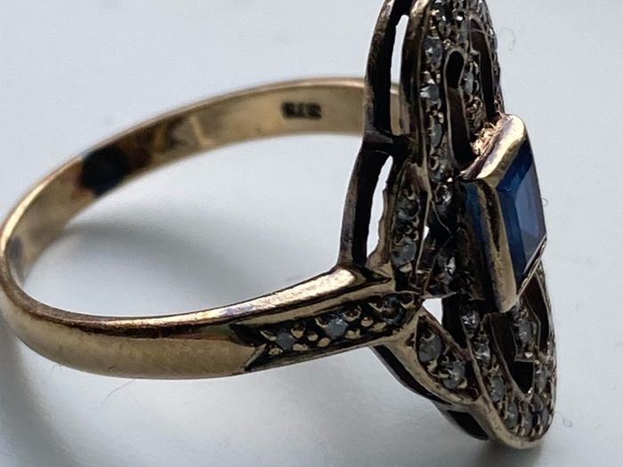 Gold Ring sapphire diamond Art Deco Antique