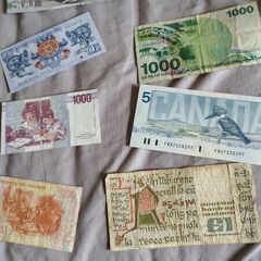 Different world notes from different part of the world