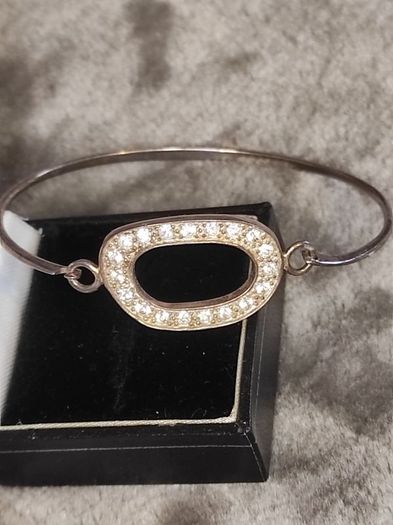 Vintage sterling silver bangle