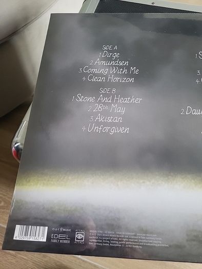 Justin sullivan surrounded 2 vinyl