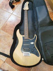 yamaha guitar