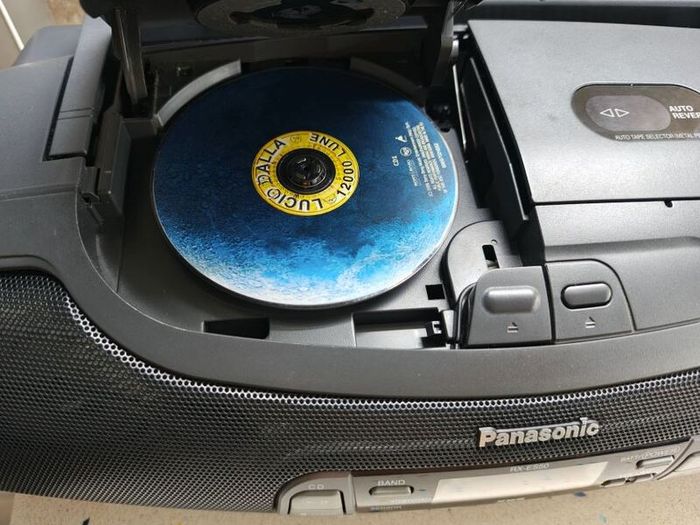 From 1996 Panasonic - RX-ES50, working perfect.