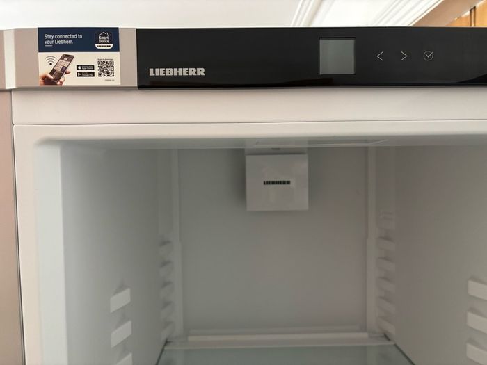 Liebherr Pure 60/40 Fridge Freezer - Stainless Steel