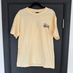 Large stussy tee