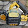 DEWALT 110V Circular Saw, 7-1/4 inch, Pivoting with up to 57 Degree Bevel, Corded (DWE575SB) Image 7