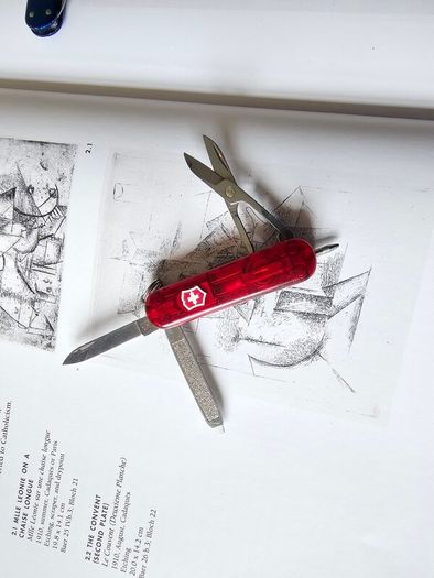 Victorinox Swiss Signature Lite 58mm Swiss Army Knife Keychain tool Collectable