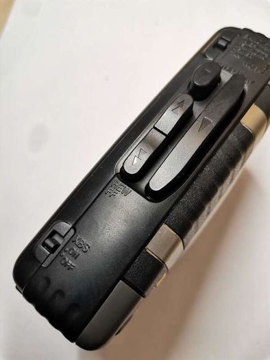 Panasonic RQ-V65 Cassette Walkman Player