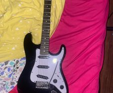 G4m guitar (can swap)