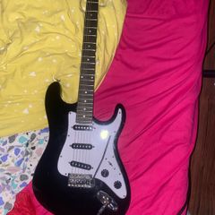 G4m guitar (can swap)