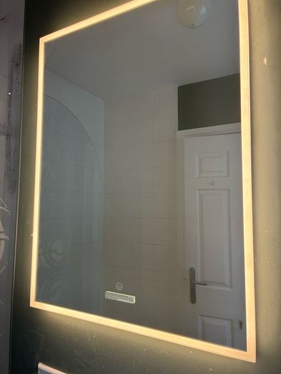 Bluetooth LED Mirror