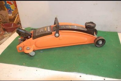 trolley jack + creeper 2 tons