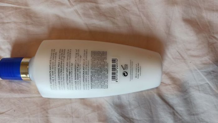 Italian makeup remover