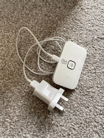 Mobile WiFi (MiFi) hotspot device