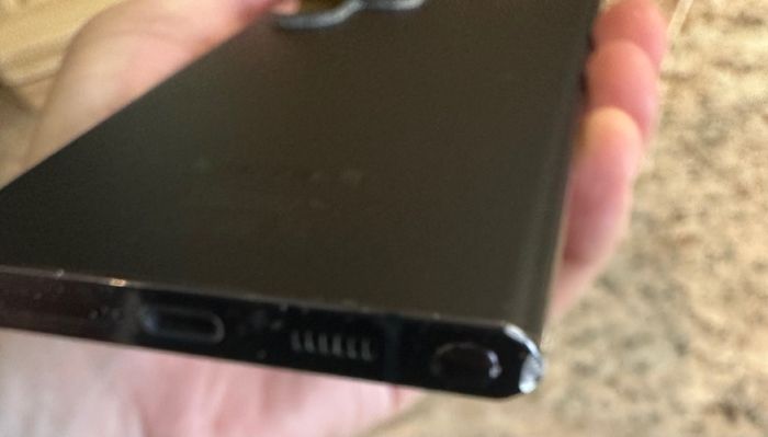 Samsung Galaxy S22 Ultra 256GB Black - Unlocked - Boxed