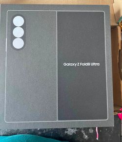 Samsung Galaxy Fold 8 Ultra