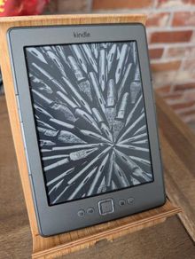 Holiday Ready with 1000 books! - Amazon Kindle 4th Gen (Graphite) eBook reader - Disconnect with a Fully loaded Kindle!!! #2204