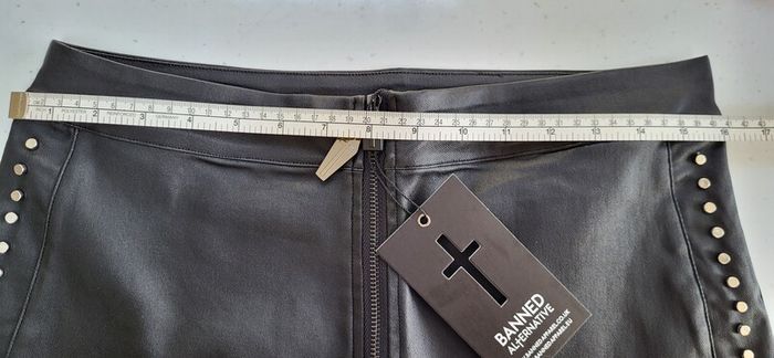 BANNED APPAREL Alternative Black Waxed Jeggings with Silver Studded Seams - Sz L (Fit 14-16UK) - Bnwt Rrp 89