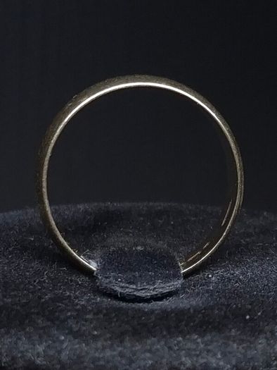 Vintage 9ct Gold Wide Band Ring  Fully Hallmarked London  Size 57
