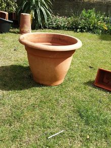 Extra large plant pot reduced