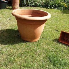 Extra large plant pot reduced