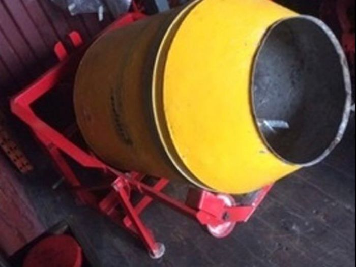 Teagle Tipmix pto concrete mixer