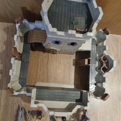 Playmobil Castle Novelmore 70220 and 70222