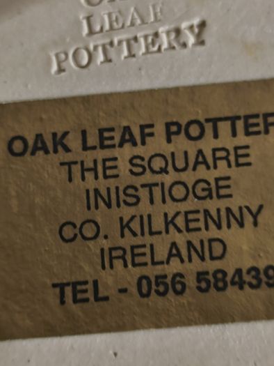 Set of 2 Vintage OAK LEAF INISTIOGE Studio Pottery Hand Made Vase