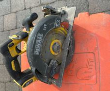 dewalt circular saw