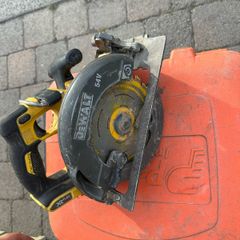 dewalt circular saw