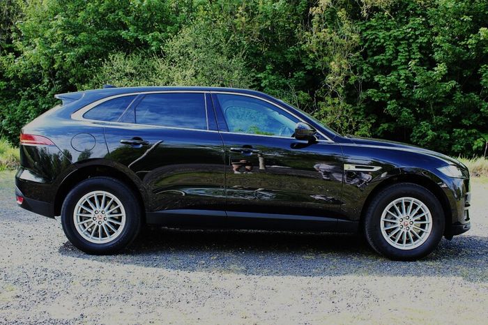 Jaguar F- PACE AWD Prestige Limited Edition AUTO/F.S.H.
