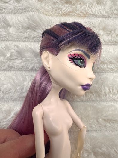 Monster High Doll Spectra Vondergeist Dot Dead Gorgeous Glue Dirty Hair Used Please see photos