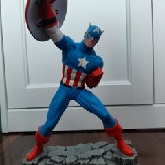 Marvel Enesco Captain America