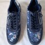 pavers blue suade  trainers Size 7 eu 40 in excellent condition Image 3