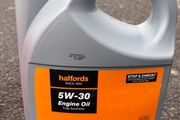 (2/3 full) 5 Litres - 5W-30 Engine Oil - Fully Synthetic ACEA A5/B5
