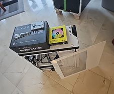 Nzxt White Case (new/foil)  +  Evga 600w + Asrock H81 Pro Btc -  Pc Base