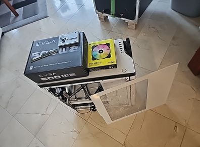 Nzxt White Case (new/foil)  +  Evga 600w + Asrock H81 Pro Btc -  Pc Base