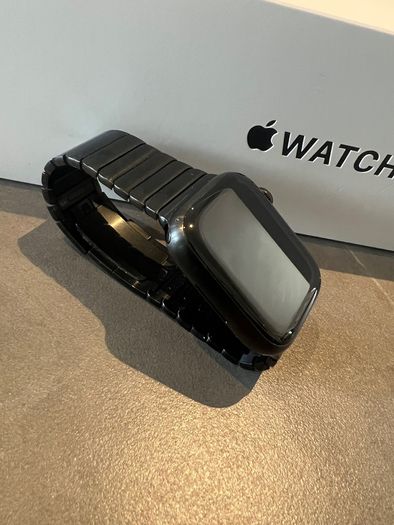Apple Watch Series 7 edition