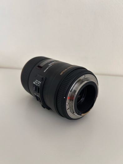 Sigma 105mm F2.8 Ex Dg Macro Os Hsm Lens