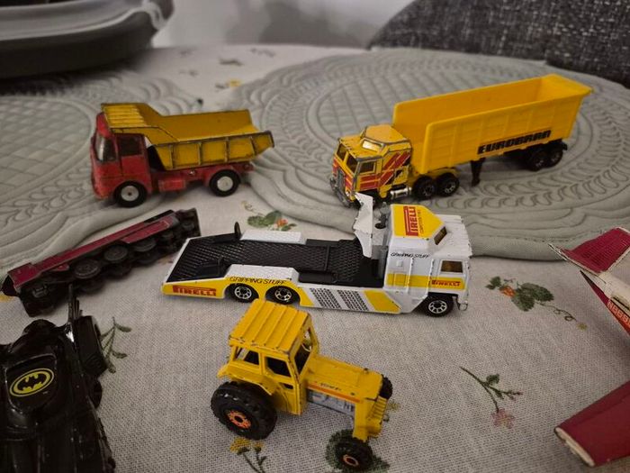 large Vintage Diecast Toy Collection Matchbox, Corgi, Batman & More