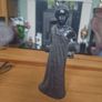 African resin statues Image 4