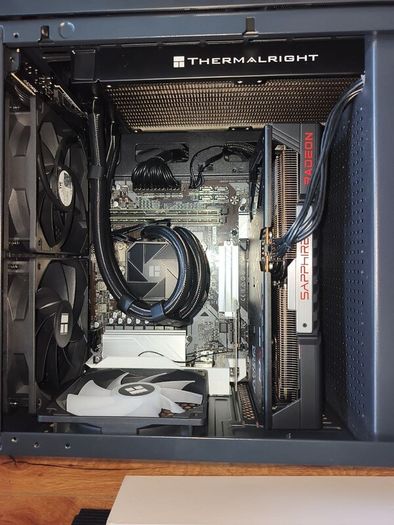Gaming PC R7 9700x RX 9060xt 16gb
