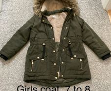 Girls coat, 7 to 8, perfect condition