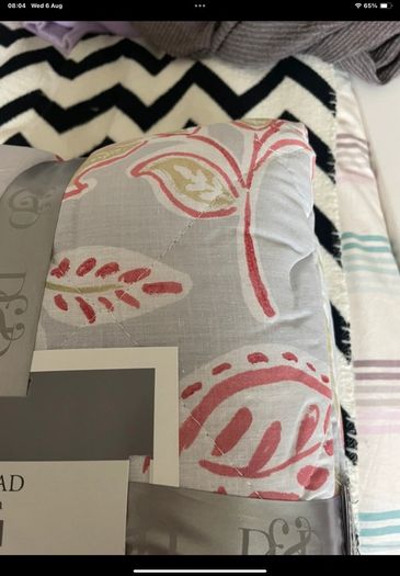 Bnwt grey bedspread double size