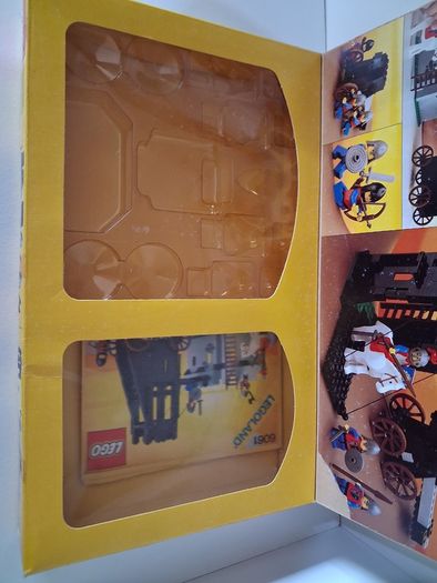 Lego classic castle 6061 crusaders Siege Tower