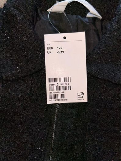 Brand New Kids Boucle Suit Size 6-7