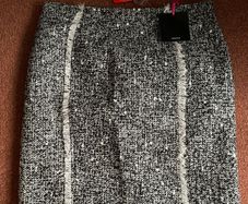 Tweed skirt