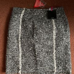 Tweed skirt