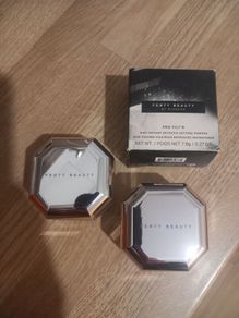 Fenty Beauty powder and Shimmer