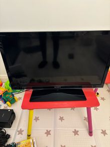 Sony Bravia Flat-Screen TV (Non-Smart - Perfect Bedroom or Retro Gaming TV)