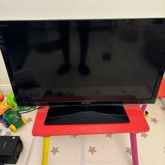 Sony Bravia Flat-Screen TV (Non-Smart - Perfect Bedroom or Retro Gaming TV)